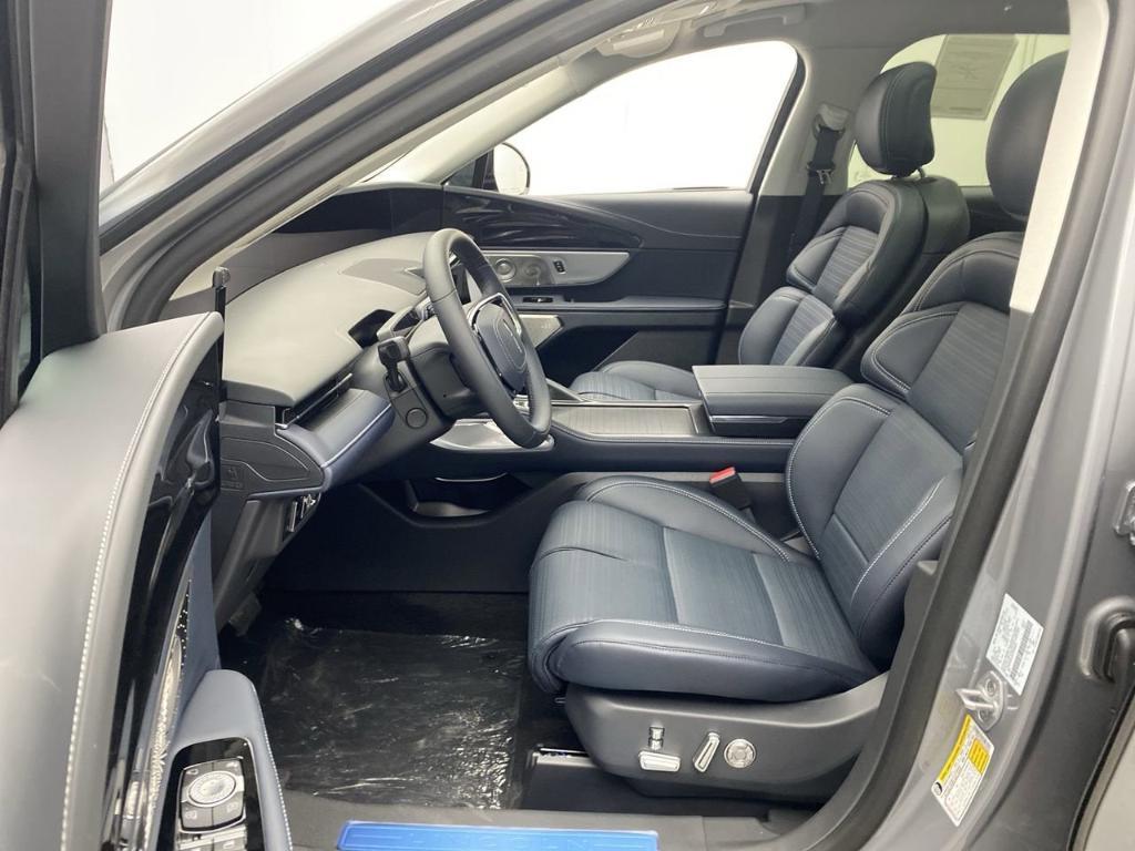 new 2025 Lincoln Nautilus car, priced at $69,910