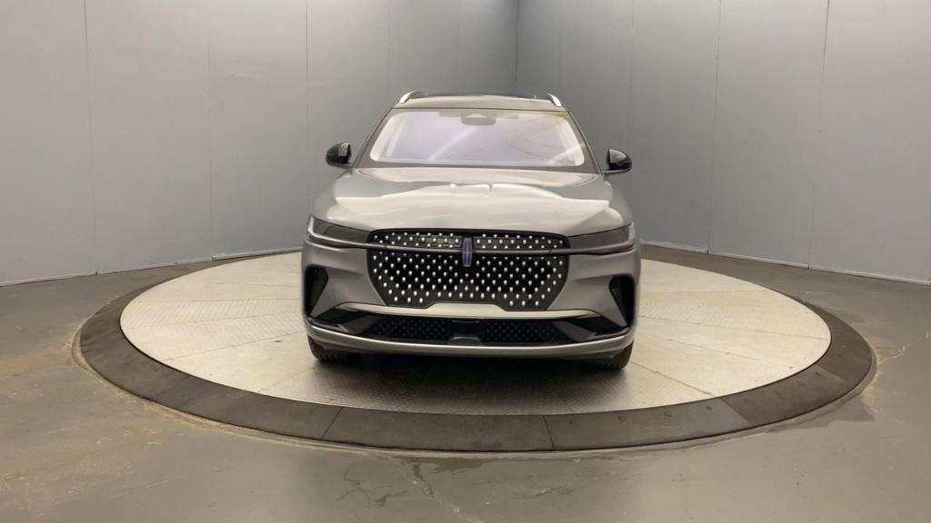 new 2025 Lincoln Nautilus car, priced at $69,910