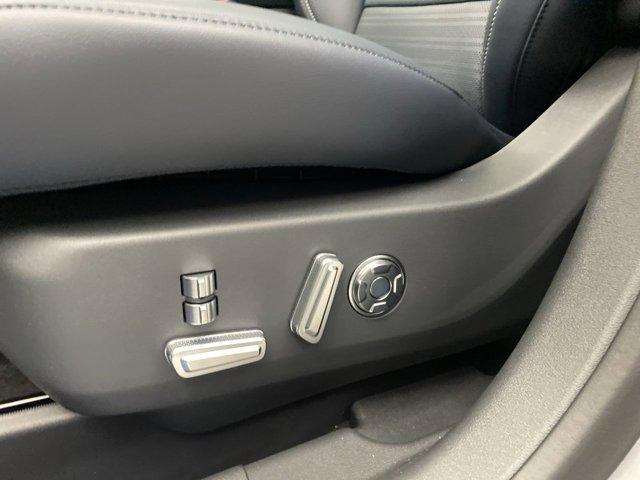 new 2025 Lincoln Nautilus car, priced at $69,910