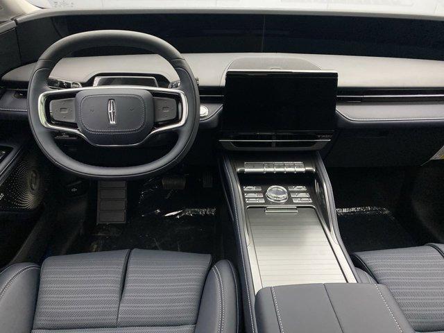 new 2025 Lincoln Nautilus car, priced at $69,910