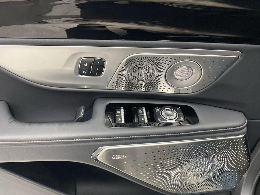 new 2025 Lincoln Nautilus car, priced at $75,980