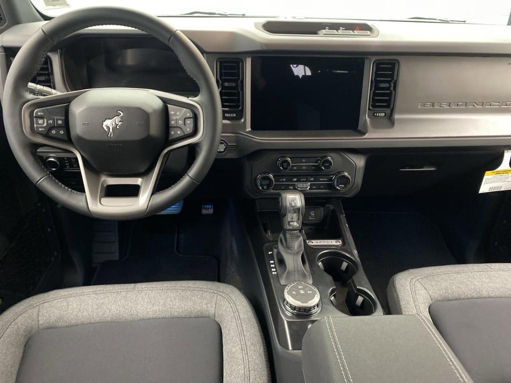 new 2025 Ford Bronco car, priced at $48,695
