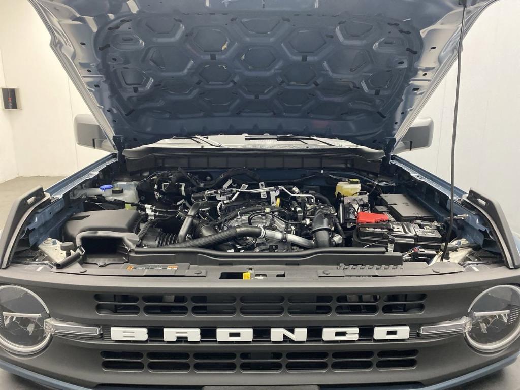new 2025 Ford Bronco car, priced at $48,695