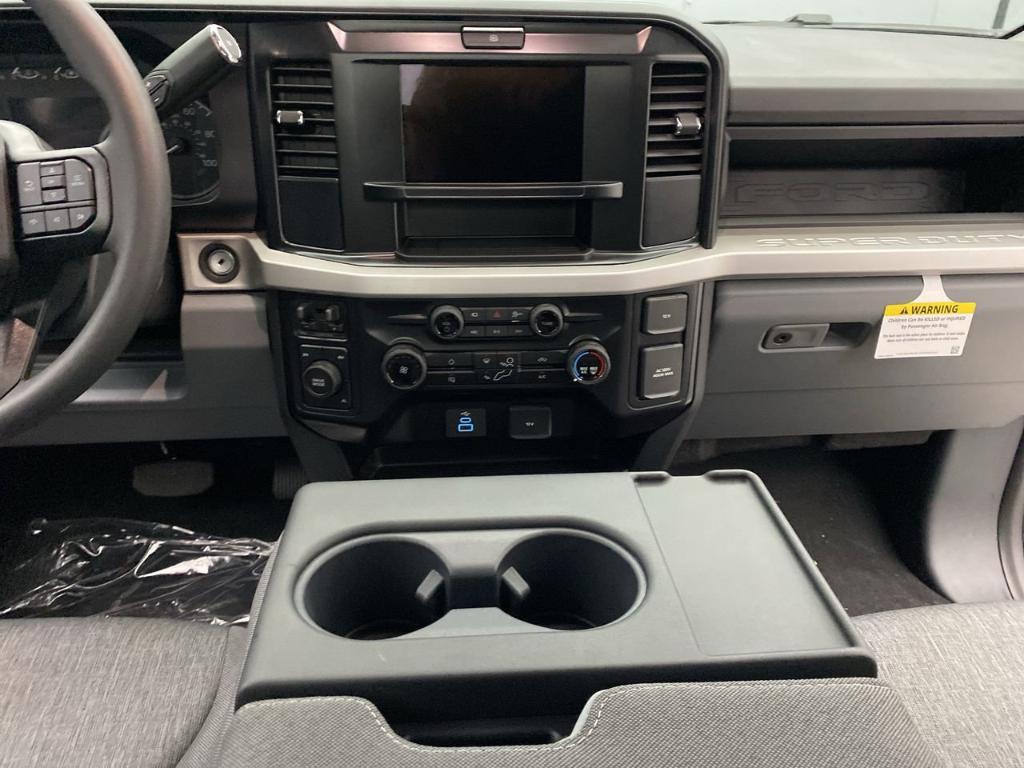 new 2025 Ford F-350 car, priced at $67,400
