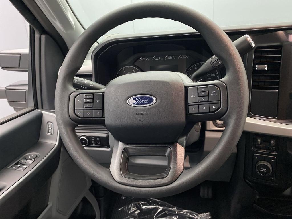 new 2025 Ford F-350 car, priced at $67,400