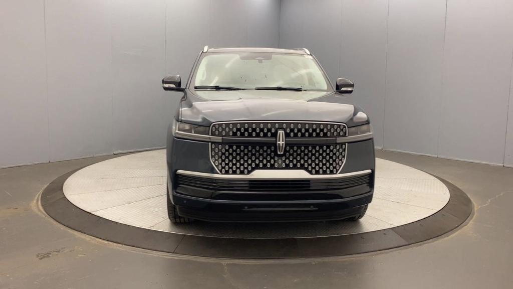 new 2025 Lincoln Navigator L car, priced at $106,575