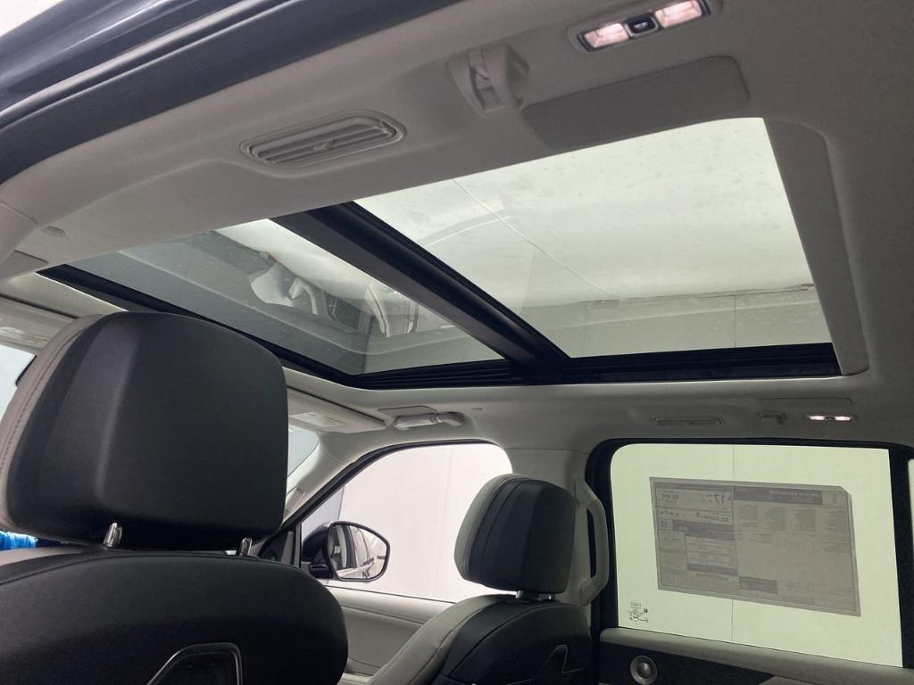 new 2025 Lincoln Navigator L car, priced at $106,575