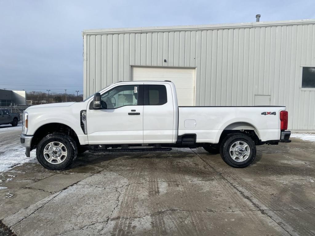 new 2025 Ford F-350 car, priced at $60,795