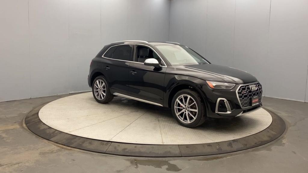 used 2022 Audi SQ5 car, priced at $44,995
