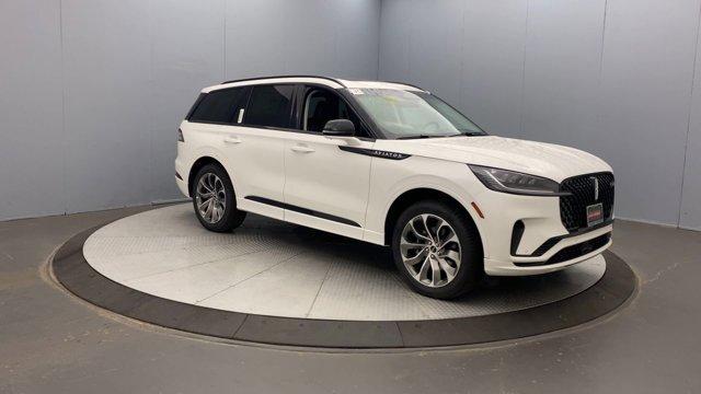 new 2025 Lincoln Aviator car, priced at $71,440