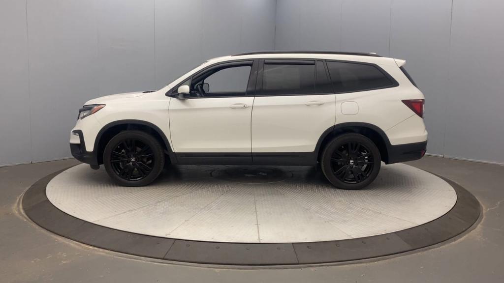 used 2022 Honda Pilot car, priced at $34,999