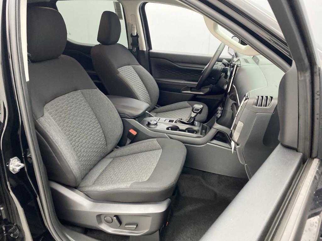 new 2025 Ford Ranger car, priced at $47,050