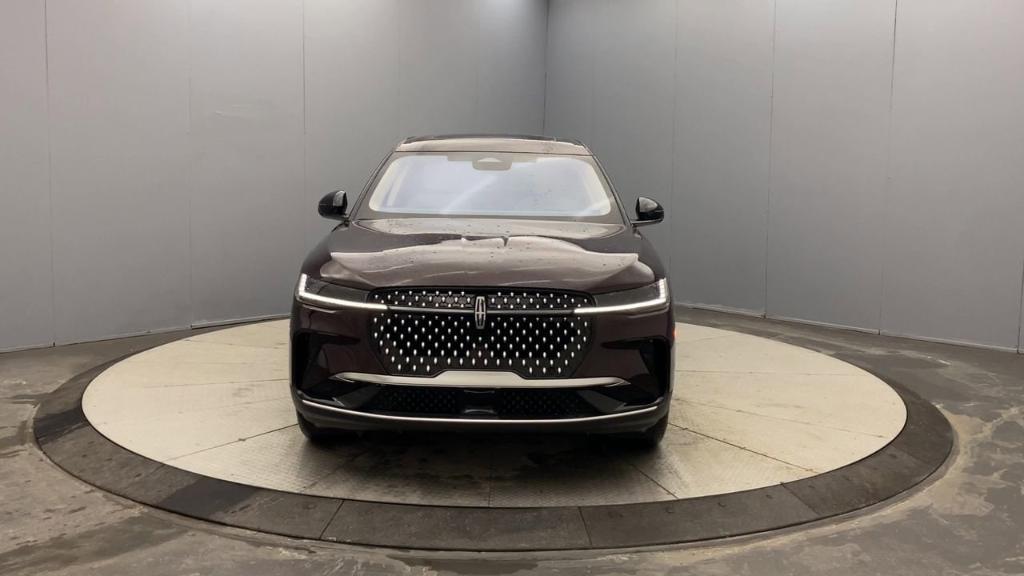 new 2025 Lincoln Nautilus car, priced at $60,270