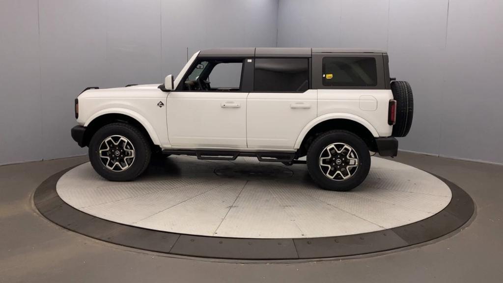 new 2024 Ford Bronco car, priced at $52,680