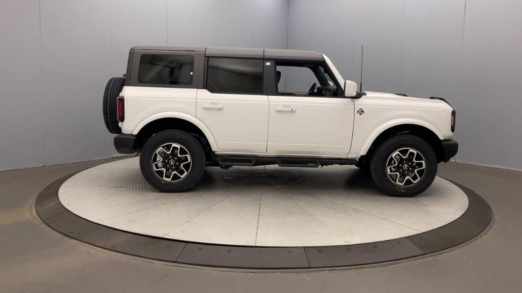 new 2024 Ford Bronco car, priced at $52,680