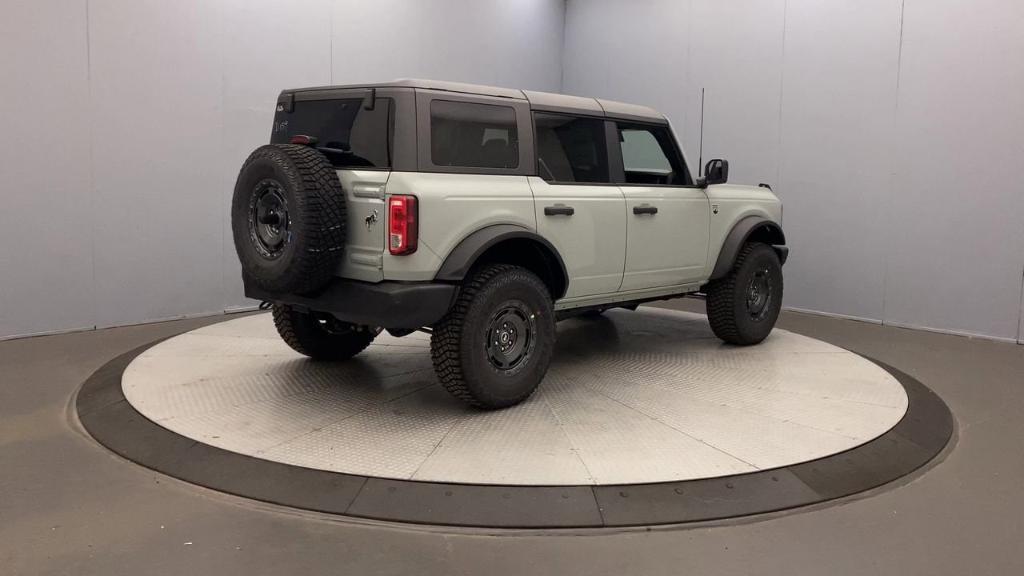 new 2024 Ford Bronco car, priced at $53,860