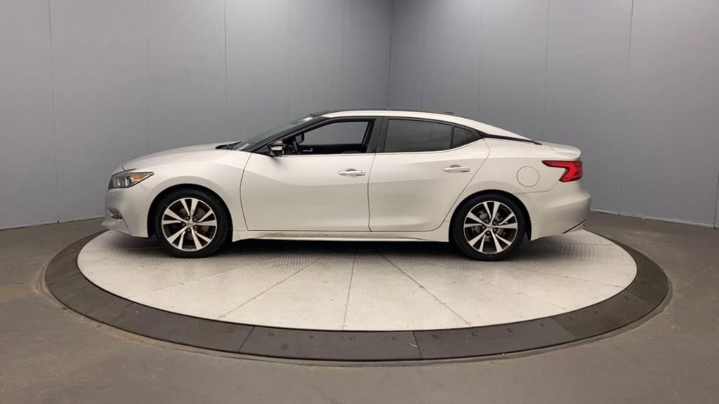 used 2016 Nissan Maxima car, priced at $17,995
