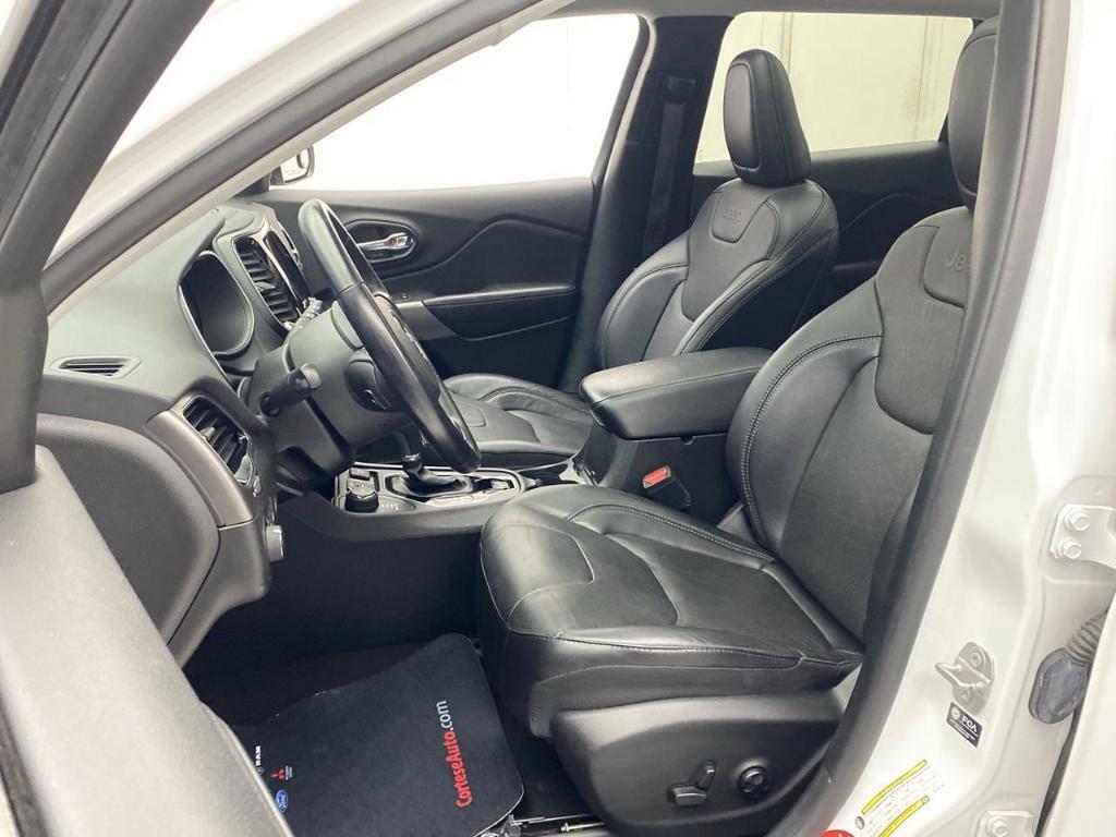 used 2021 Jeep Cherokee car, priced at $17,495
