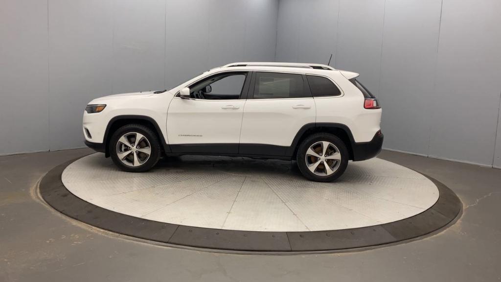 used 2021 Jeep Cherokee car, priced at $17,495