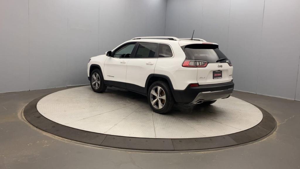 used 2021 Jeep Cherokee car, priced at $17,495