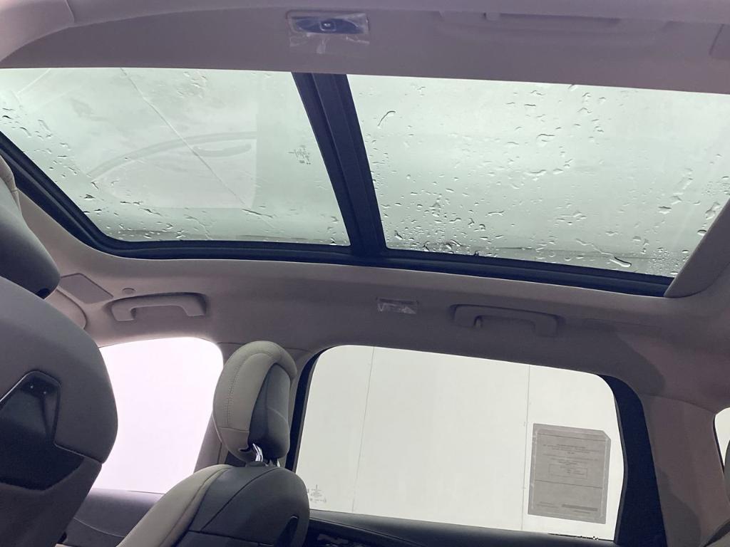 new 2025 Lincoln Nautilus car, priced at $70,910