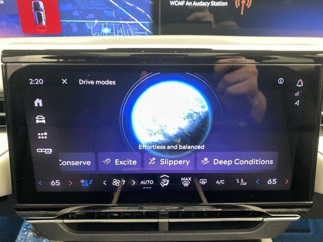 new 2025 Lincoln Nautilus car, priced at $69,910