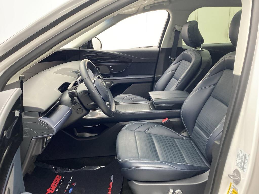 used 2024 Lincoln Nautilus car, priced at $54,999