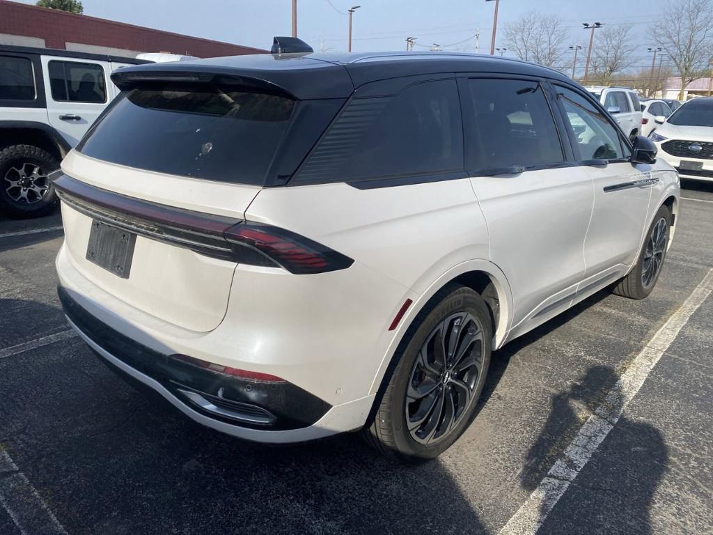 used 2024 Lincoln Nautilus car, priced at $55,990