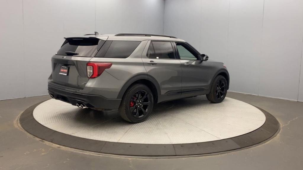 used 2024 Ford Explorer car, priced at $48,995