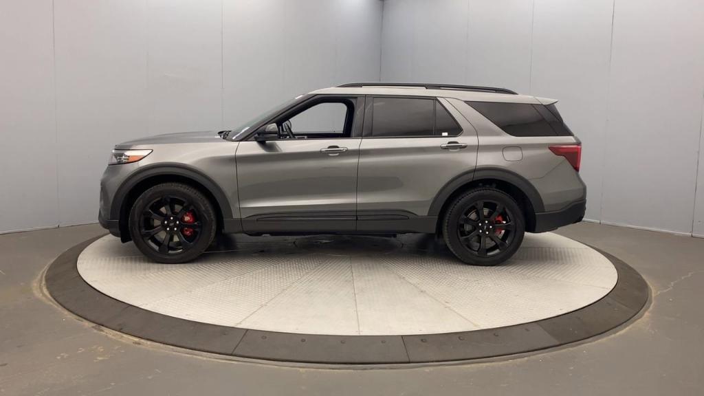 used 2024 Ford Explorer car, priced at $48,995