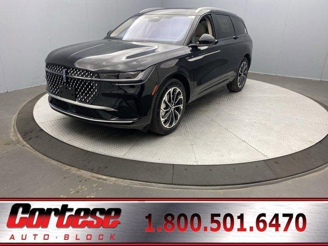 new 2025 Lincoln Nautilus car, priced at $67,275