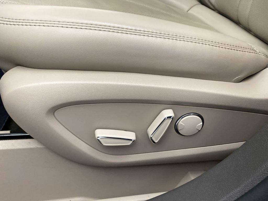 used 2022 Lincoln Nautilus car, priced at $38,450