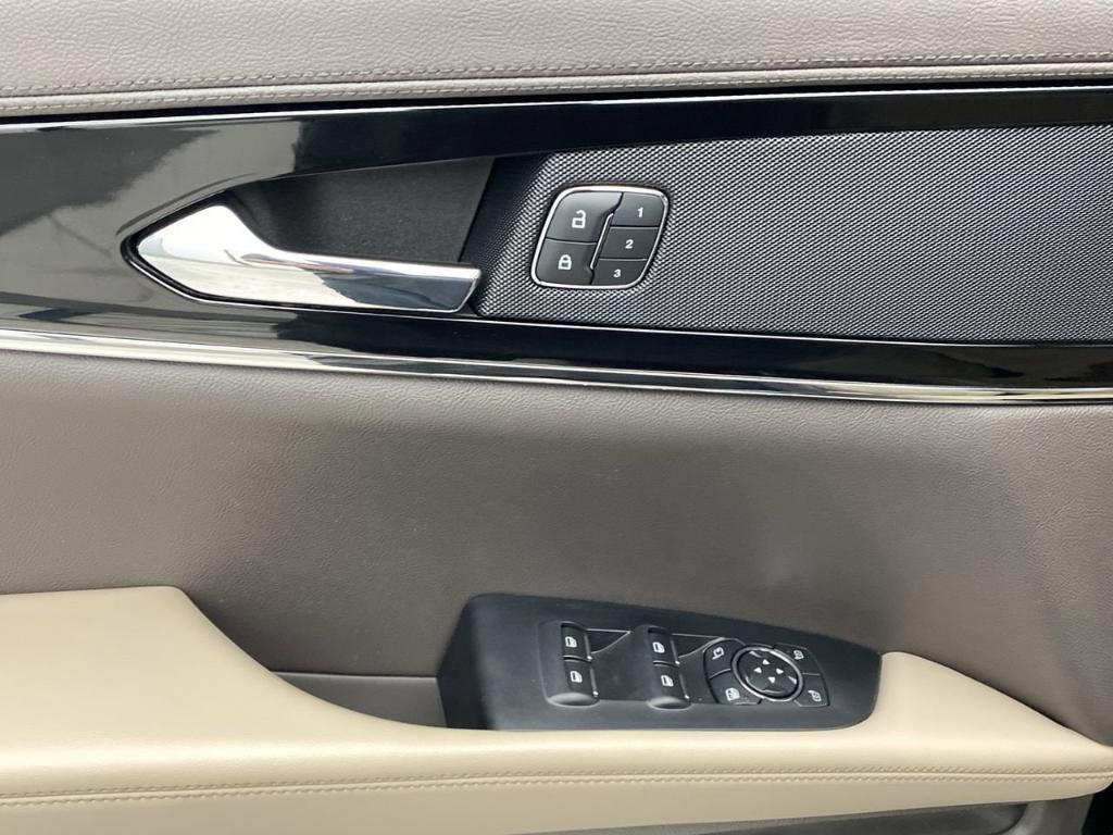 used 2022 Lincoln Nautilus car, priced at $38,450