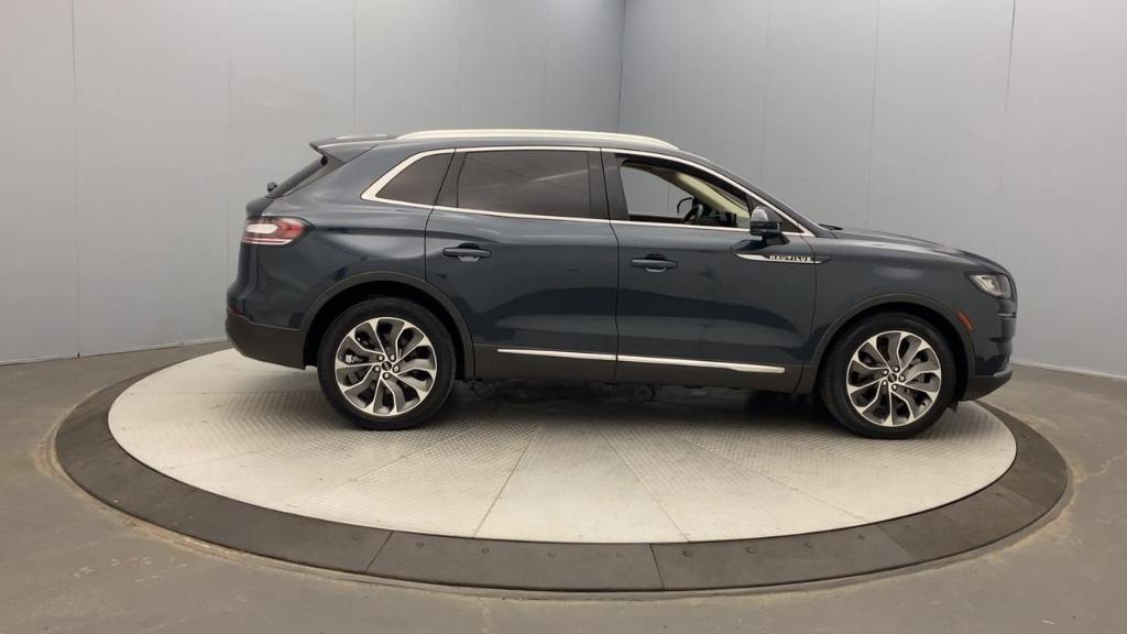 used 2022 Lincoln Nautilus car, priced at $38,450