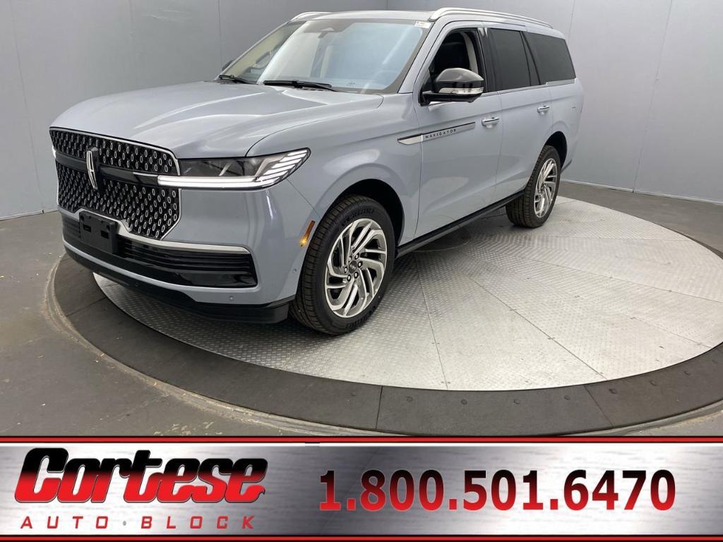 new 2025 Lincoln Navigator car, priced at $103,585