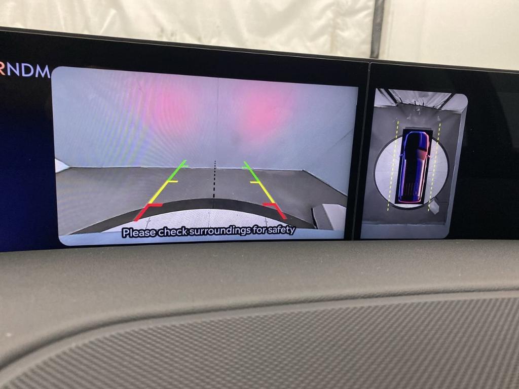 new 2025 Lincoln Navigator car, priced at $103,585