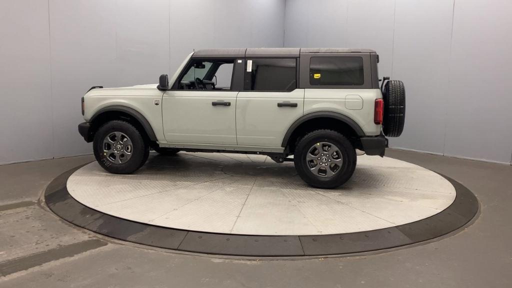 new 2024 Ford Bronco car, priced at $48,185