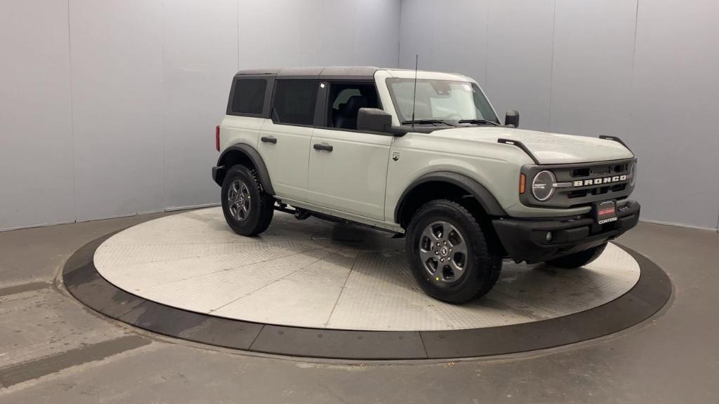 new 2024 Ford Bronco car, priced at $48,185