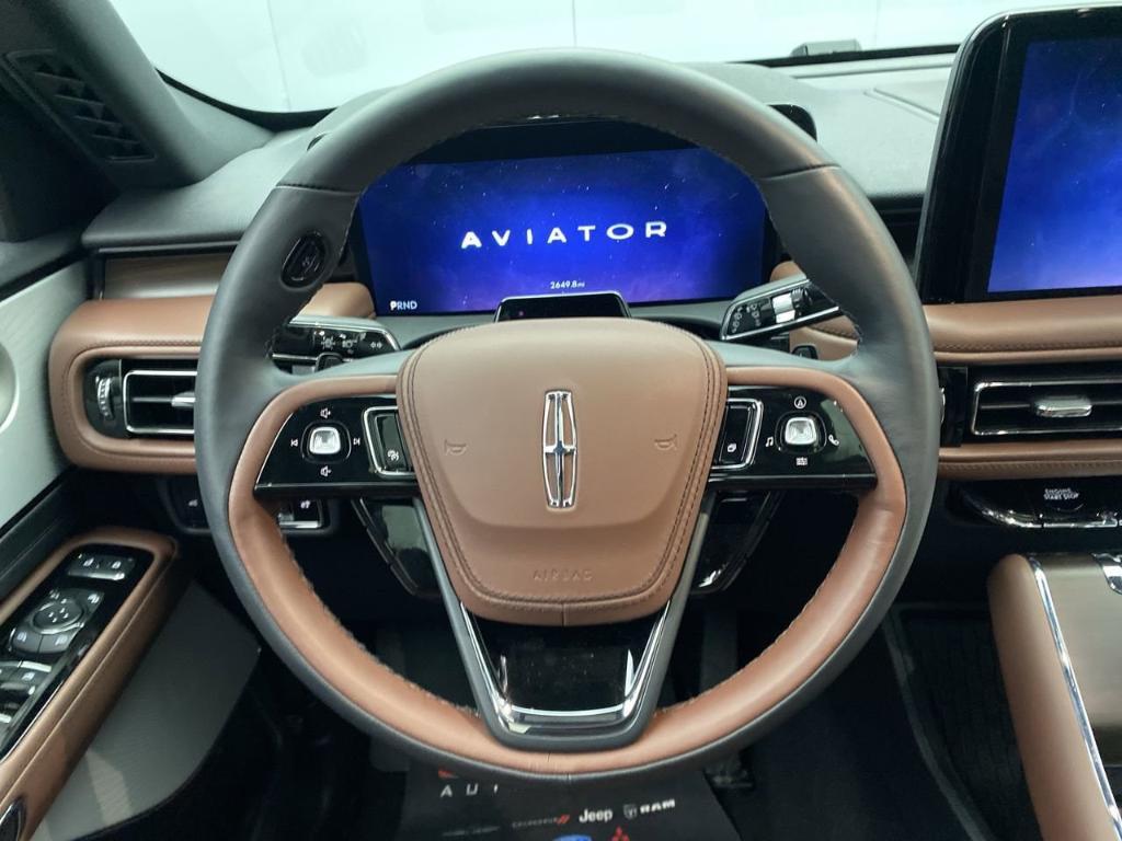 used 2025 Lincoln Aviator car, priced at $70,999
