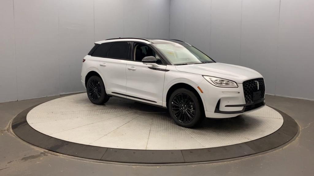 new 2025 Lincoln Corsair car, priced at $56,175