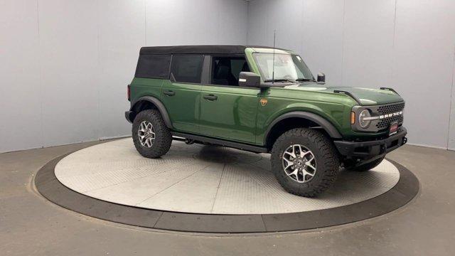 new 2024 Ford Bronco car, priced at $60,075