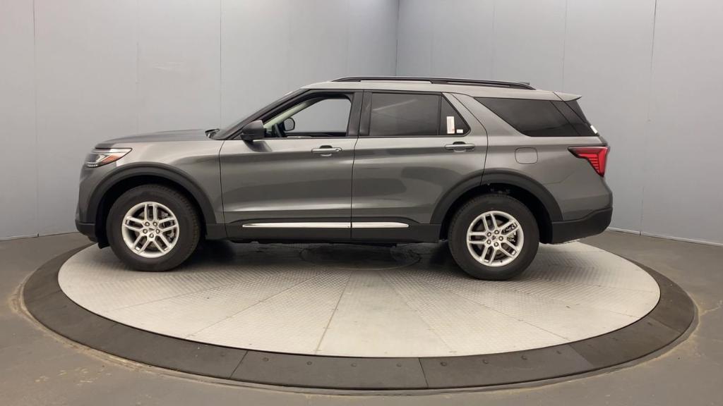 new 2025 Ford Explorer car, priced at $44,145