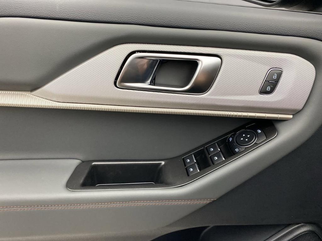 new 2025 Ford Explorer car, priced at $44,145