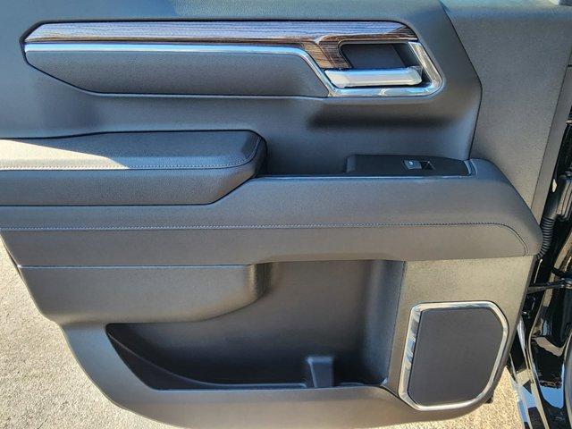 new 2025 Chevrolet Silverado 1500 car, priced at $51,615