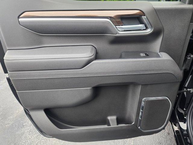 new 2025 Chevrolet Silverado 1500 car, priced at $52,270