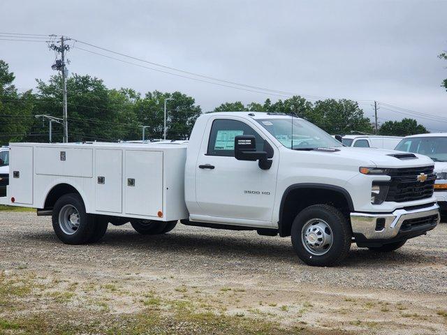 new 2025 Chevrolet Silverado 3500 car, priced at $74,030
