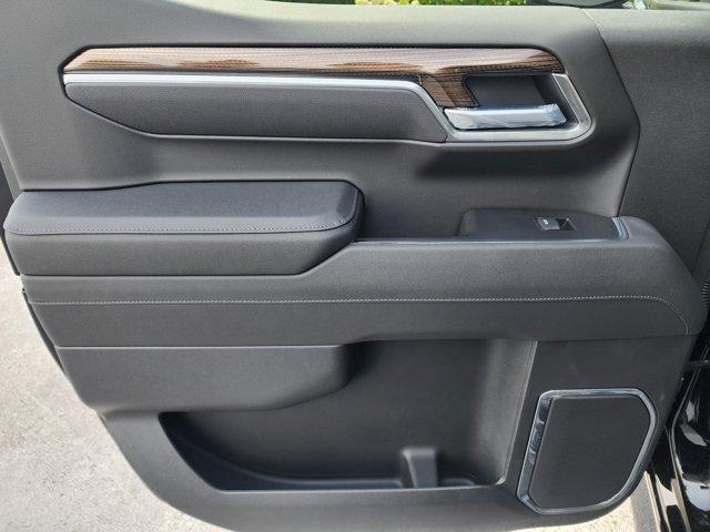 new 2025 Chevrolet Silverado 1500 car, priced at $52,270