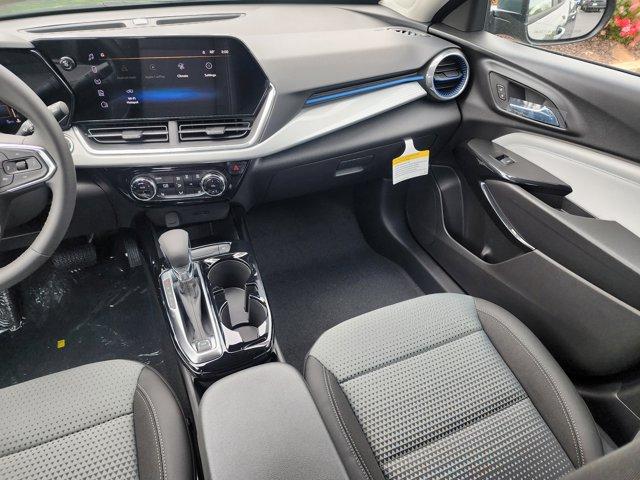 new 2025 Chevrolet Trax car, priced at $23,690