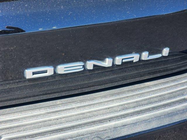 used 2021 GMC Yukon car, priced at $49,809