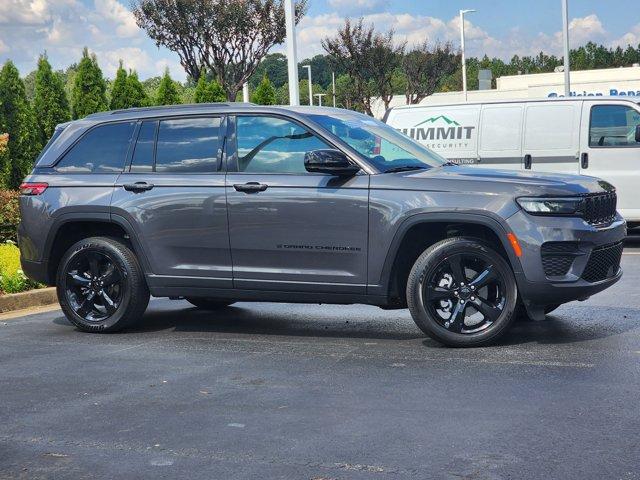 used 2024 Jeep Grand Cherokee car, priced at $38,993